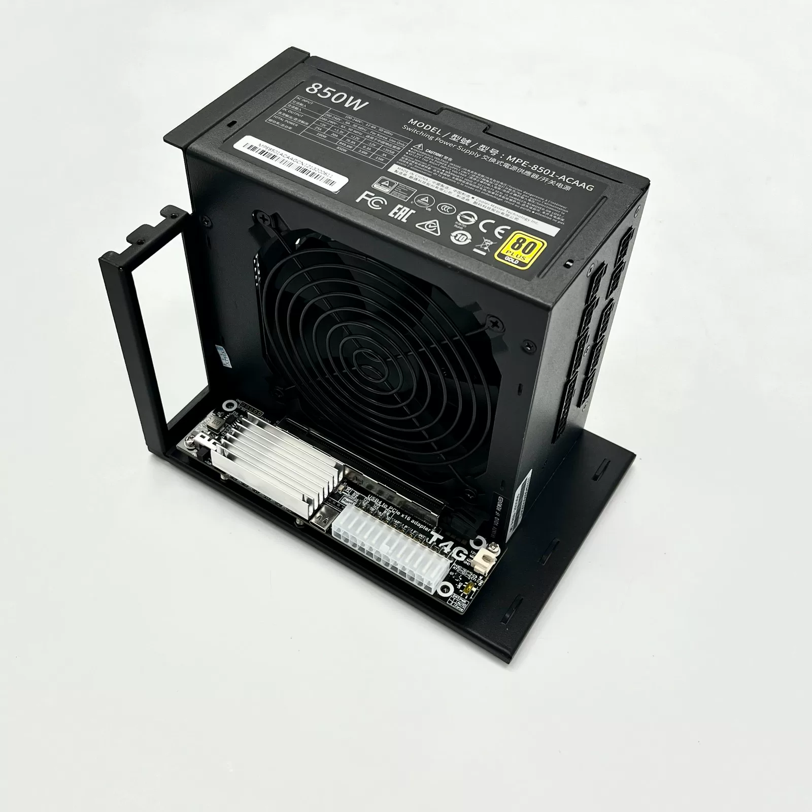 محطة توصيل بطاقة رسومات خارجية - مراجعة Gpu External Dock Egpu Thunderbolt 4 وسعره